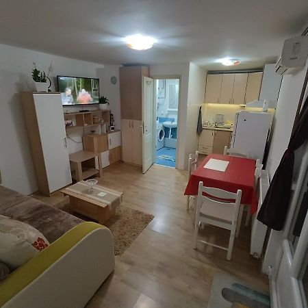 Appartamento M&V House Novi Sad Esterno foto