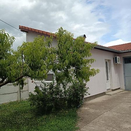 Appartamento M&V House Novi Sad Esterno foto